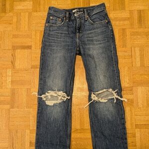 Women Levi jeans